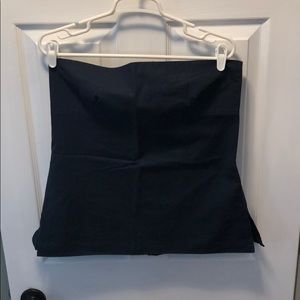 Beautiful Navy Linen Top!